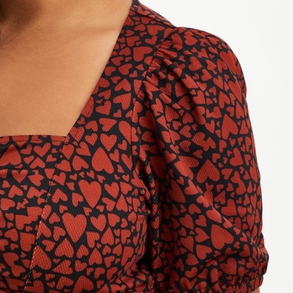 Torrid net Valentine’s Day date wuthering heights movie heart print knit dress - Picture 8 of 9